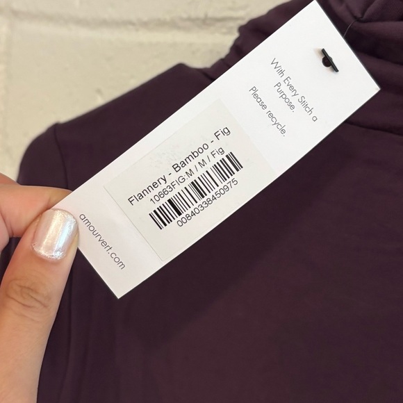 NWT Amour vert flannery bamboo fig turtleneck - Picture 3 of 4